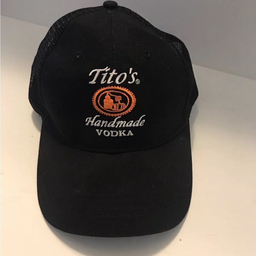 Tito’s Handmade Vodka Trucker Hat Cap Black Austin Texas